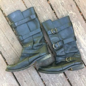 Steve Madden Buckle boots